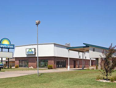 Days Inn By Wyndham Emporia Exterior photo